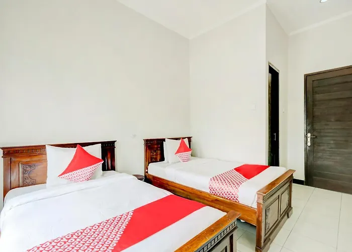 Warta Dua Hotel 2*