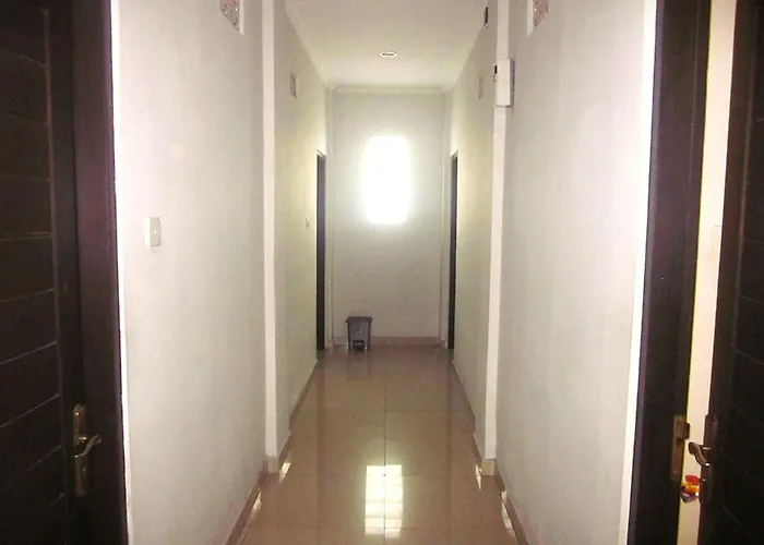 Warta Dua Hotel