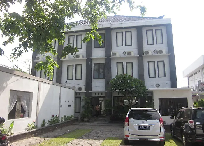 Warta Dua Hotel